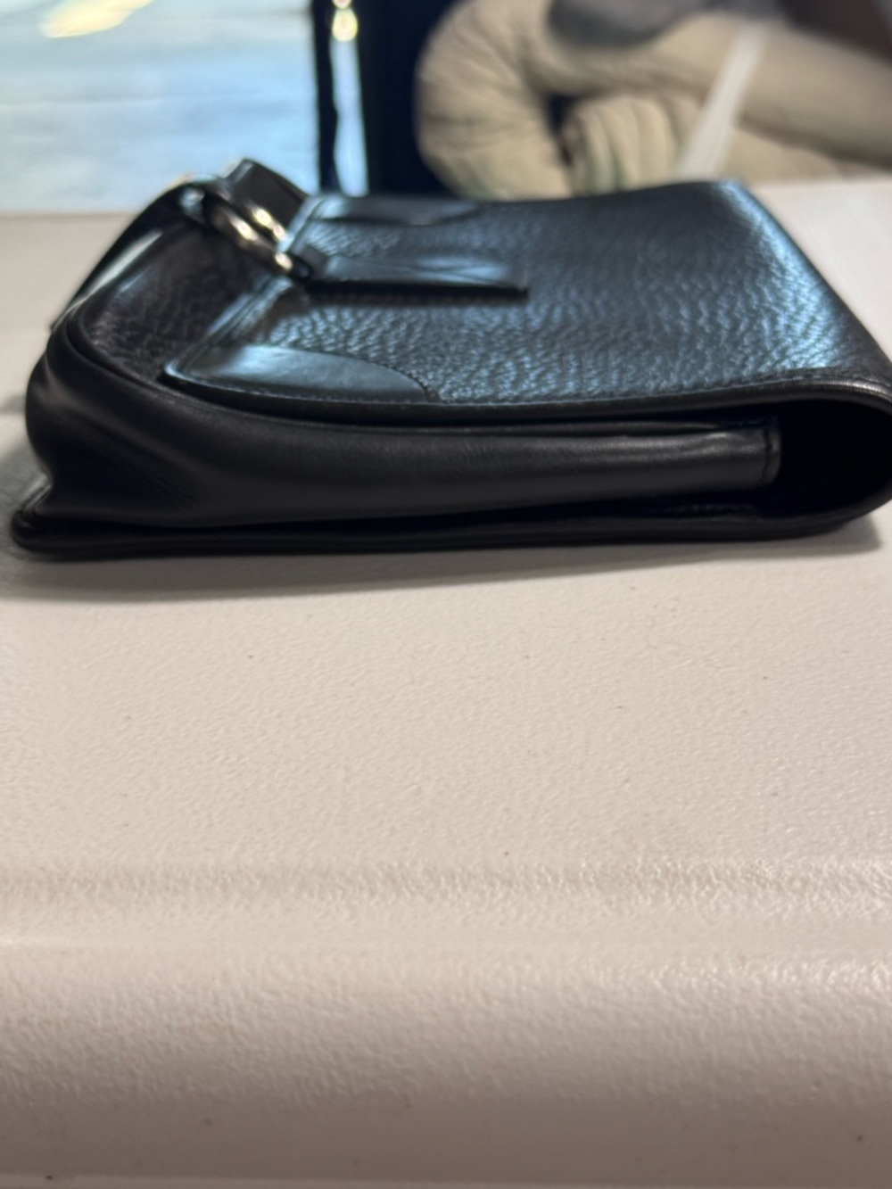 Salvatore‎ Ferragamo clutch bag black pebbled leather vintage foldover pouch - Picture 6 of 11
